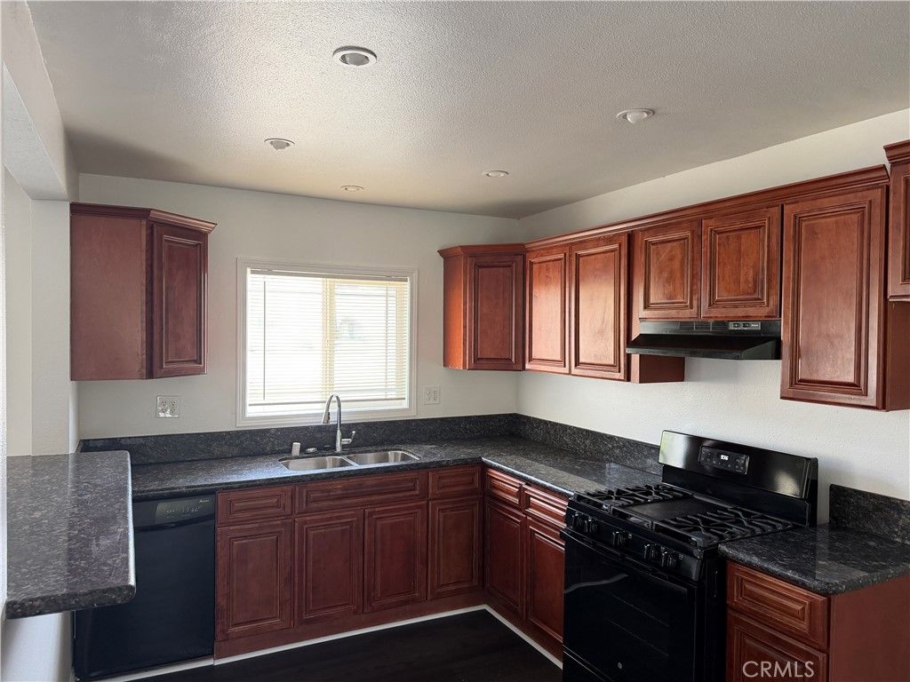 Photo of 11970 2nd St, Yucaipa, CA 92399 (MLS # IV26080761)