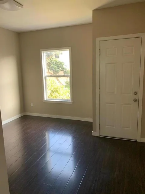 MLS: ML81807925
