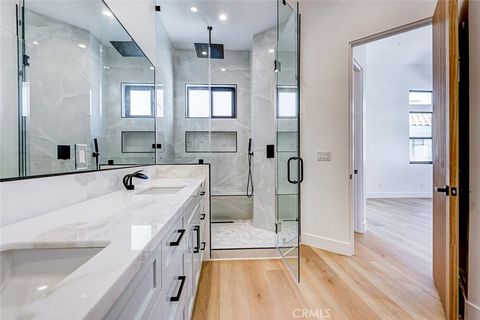 Tiny photo for 2604 Grant Avenue #B, Redondo Beach, CA 90278 (MLS # PV25197392)