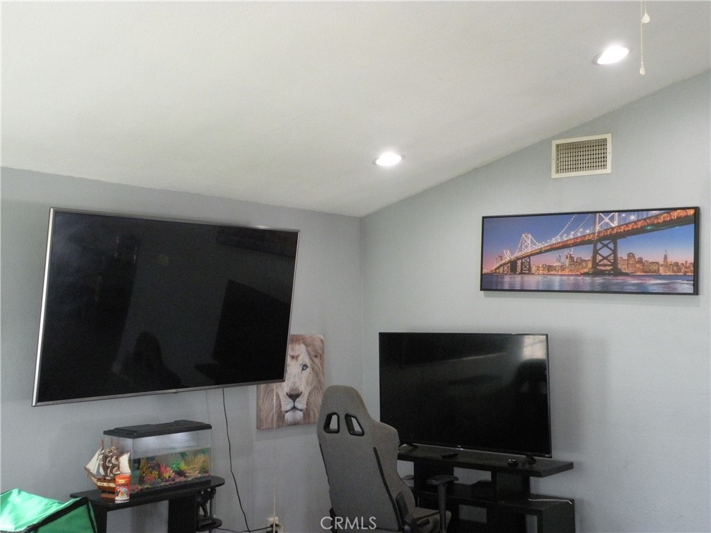 31810 Avenida La Gaviota