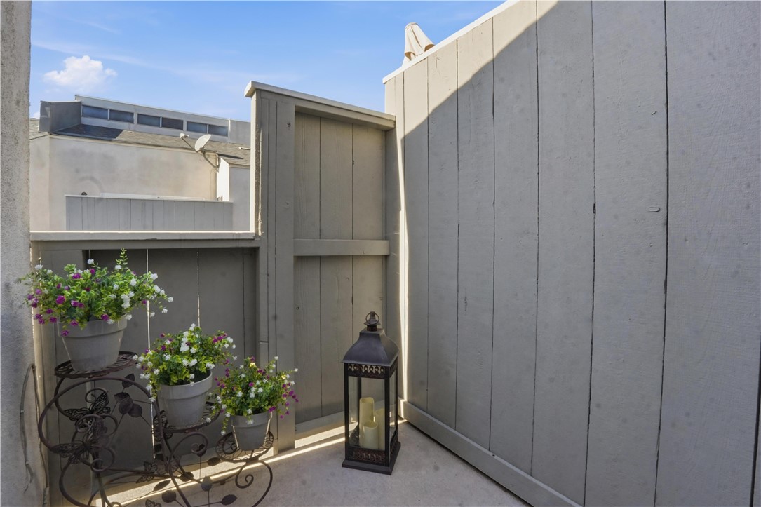 Village Walk (VLWK) - Residential