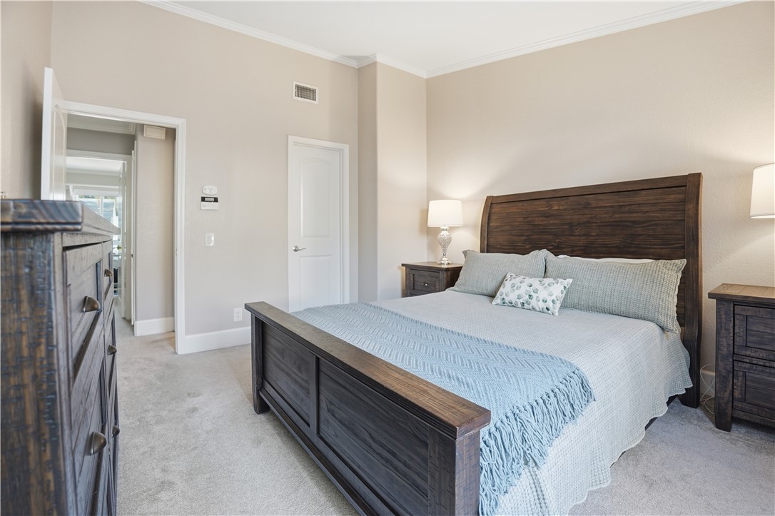 Village Walk (VLWK) - Residential