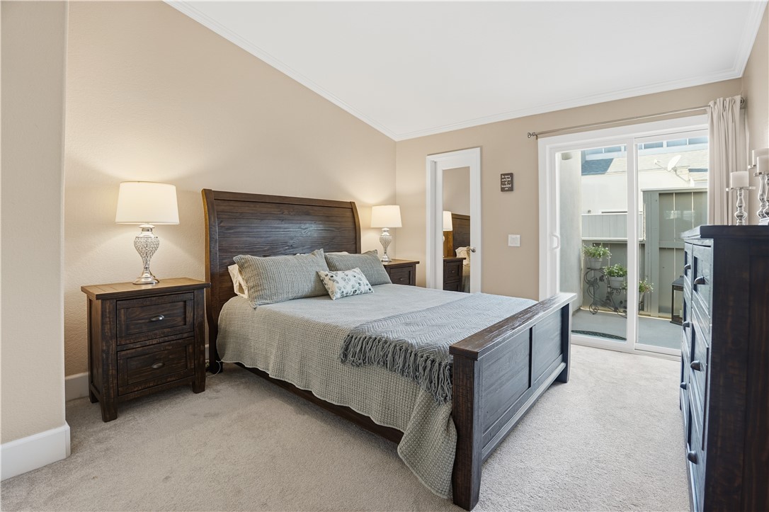 Village Walk (VLWK) - Residential