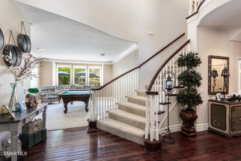 68 E Twisted Oak Drive