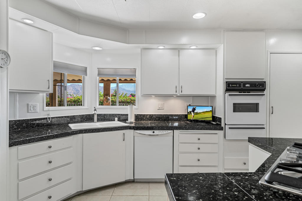 Portola Country Club - Manufactured In Park