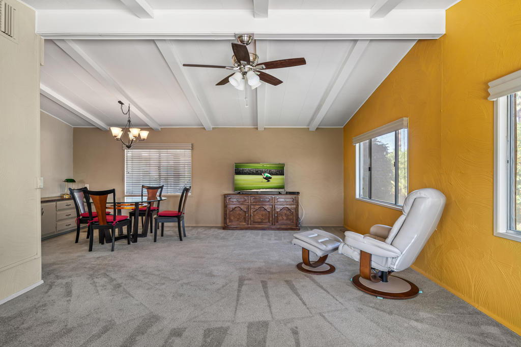 Portola Country Club - Manufactured In Park