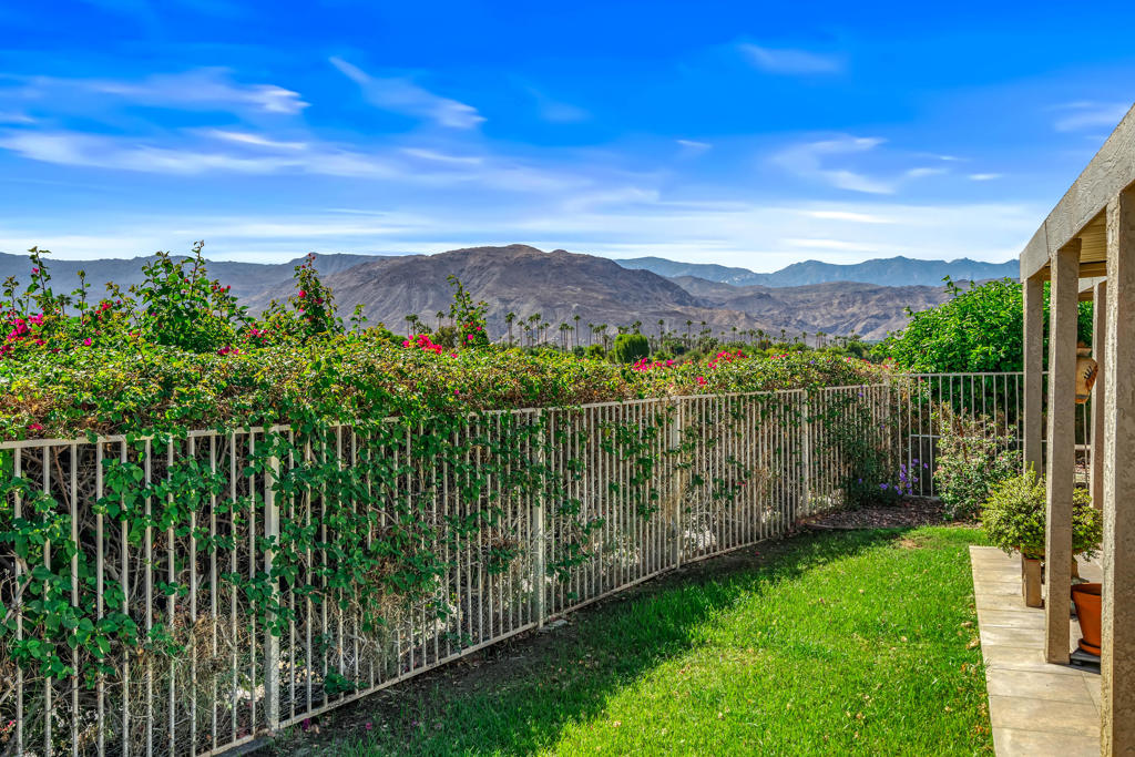 Portola Country Club - Manufactured In Park