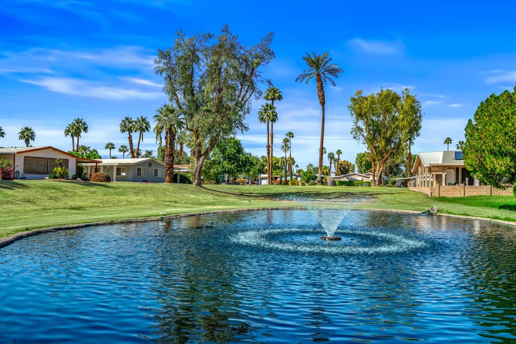 Portola Country Club - Manufactured In Park