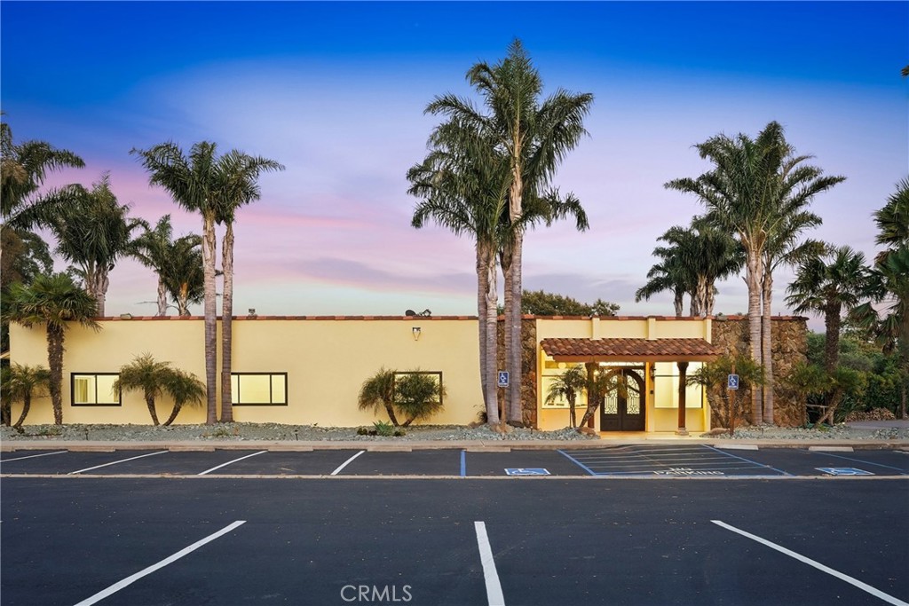 1338 Atascadero Road
