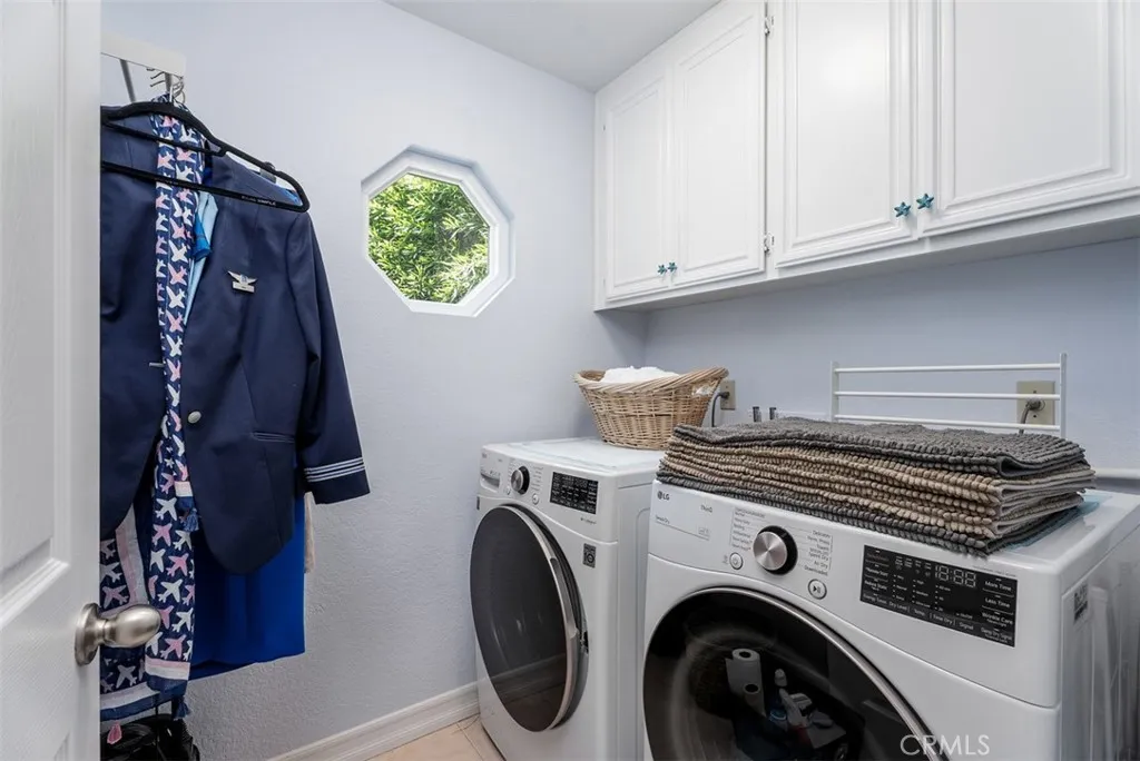 Dana Point, California 92629, United States, 3 Bedrooms Bedrooms, ,3 BathroomsBathrooms,Residential,Active,164558