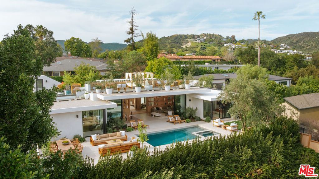 Photo of 854 Glenmere Way, Los Angeles, CA 90049 (MLS # 26658351)