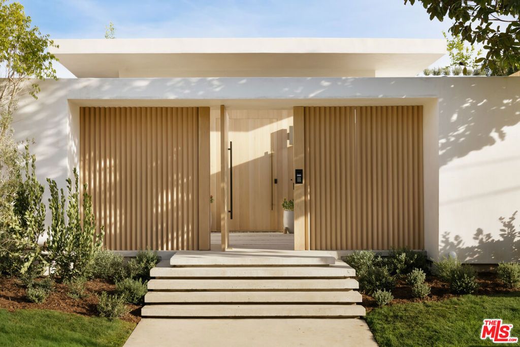 Photo of 854 Glenmere Way, Los Angeles, CA 90049 (MLS # 26658351)