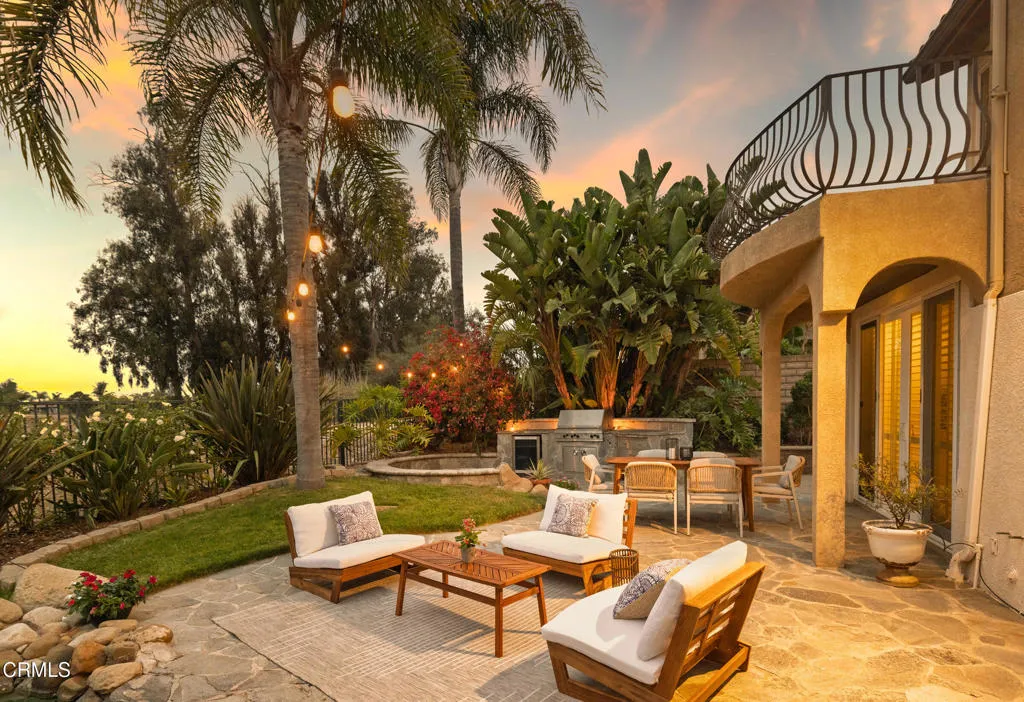 Camarillo, California 93010, United States, 5 Bedrooms Bedrooms, ,5 BathroomsBathrooms,Residential,Active,234097