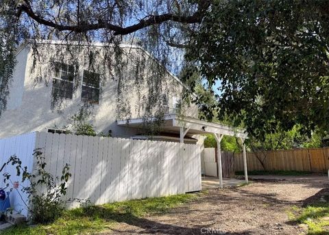 Photo of 6143 Wisteria Street, Simi Valley, CA 93063 (MLS # SR26011033)