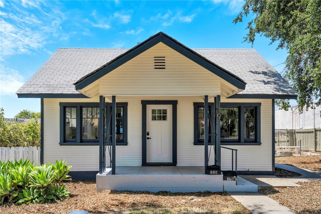 Rare Opportunity in Desirable North Monrovia – Two Homes on one corner lot!
This unique property offers two separate, single-story homes on a generous 9,000 sq ft lot, each with its own private front yard, backyard, and detached garage. All utilities—electricity, gas, water, and trash—are separately metered, making it ideal for multi-generational living.
Property highlights include a front unit with one bedroom one bathroom, and a versatile bonus room or den, while the rear unit offers 2 bedrooms and 1 bathroom. The property is low maintenance and features documented annual roof upkeep by a professional roofing company. Additional amenities include a separate laundry room and a dedicated workshop, enhancing everyday convenience. Situated on a spacious lot, the property also offers excellent potential for future expansion or the addition of an ADU.
Located just steps from Old Town Monrovia, residents will enjoy walking distance to charming shops, restaurants, parks, and top-rated schools. You're also just minutes from Arcadia, including the 99 Ranch Market, supermarkets, banks, and more.