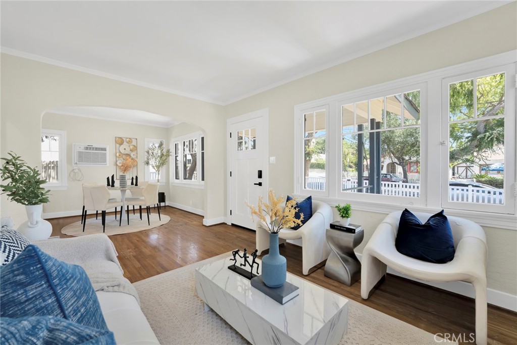 119 S Alta Vista Avenue