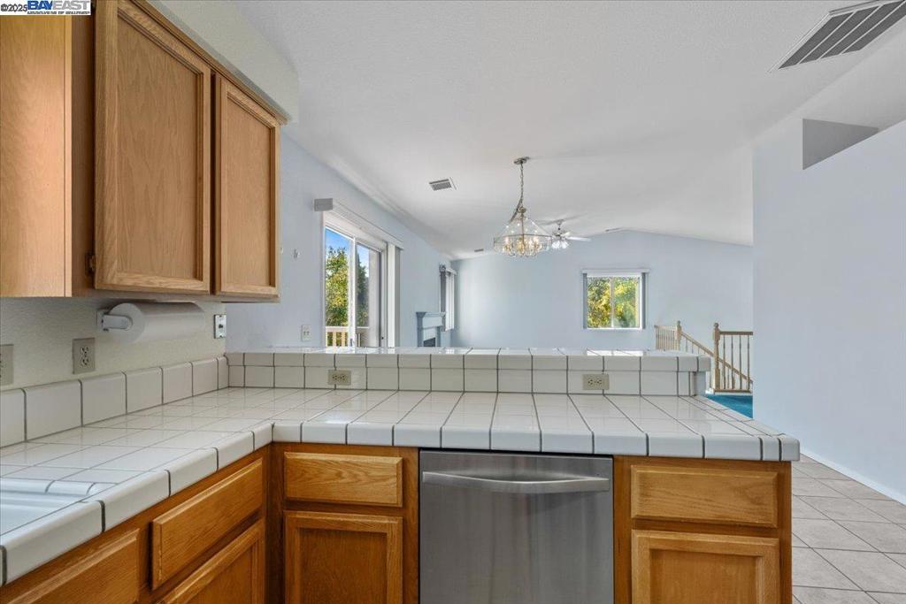 OAK GROVE - Residential