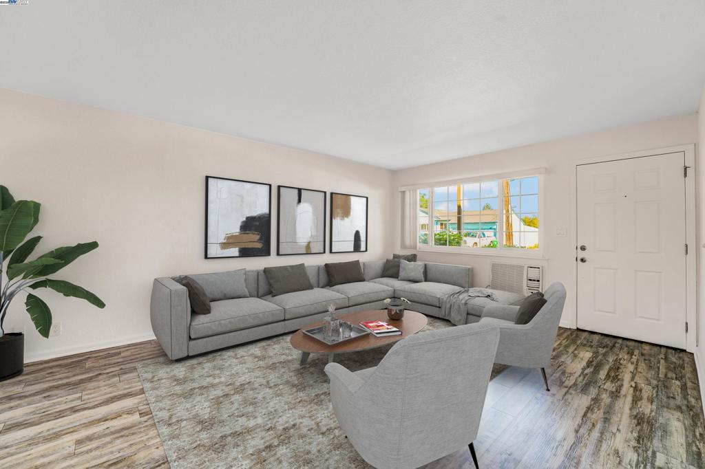 WASHINGTON MANOR - Residential