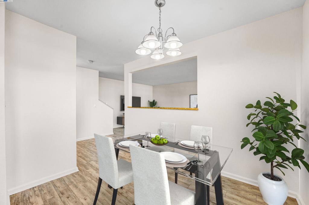 WASHINGTON MANOR - Residential
