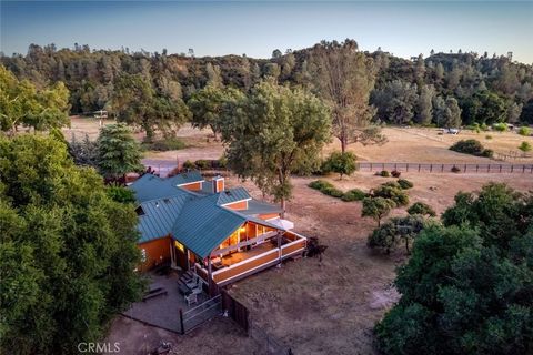 Tiny photo for 1350 Parkhill Rd, Santa Margarita, CA 93453 (MLS # NS26071383)