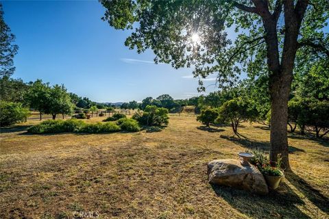 Tiny photo for 1350 Parkhill Rd, Santa Margarita, CA 93453 (MLS # NS26071383)