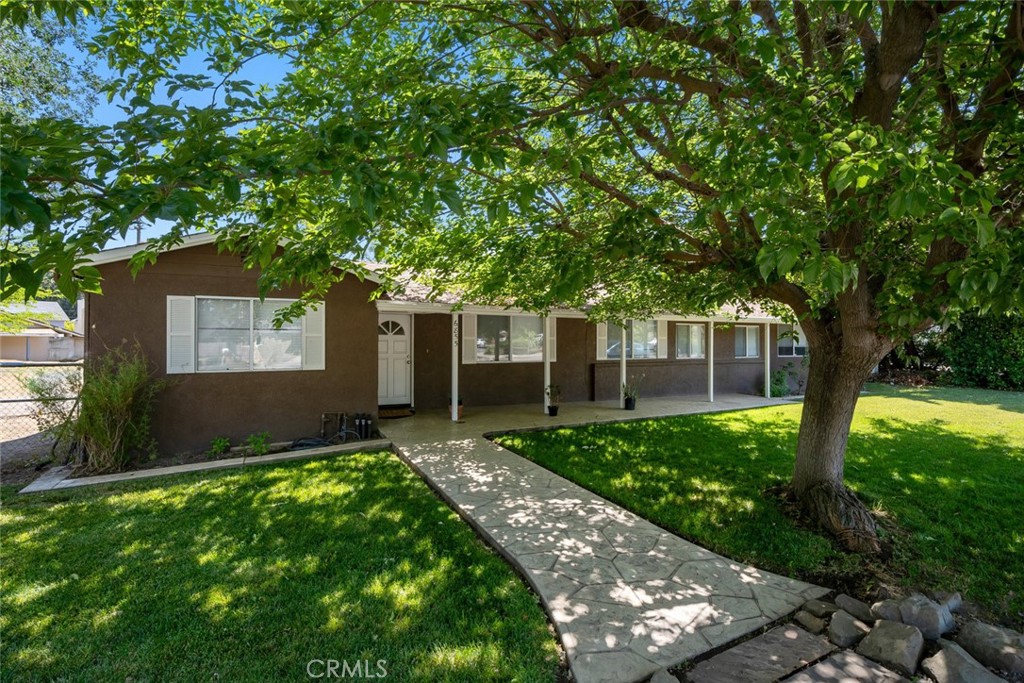 6855 Atascadero Avenue