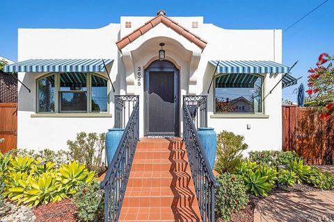 3625 Herbert St. San Diego CA 92103