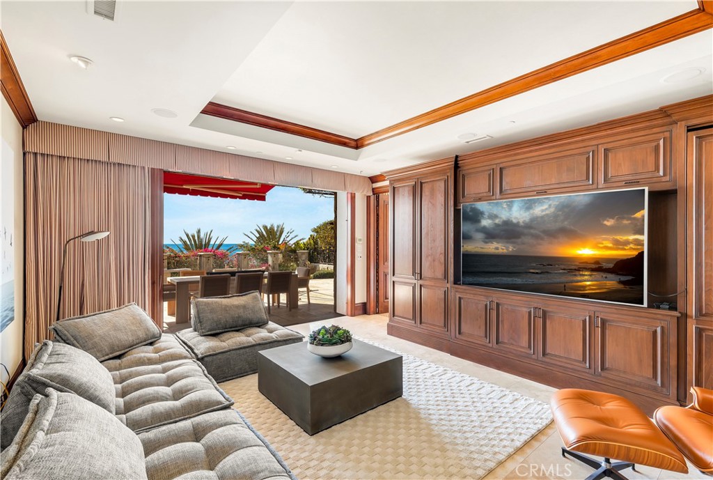 Emerald Bay (EB) - Residential