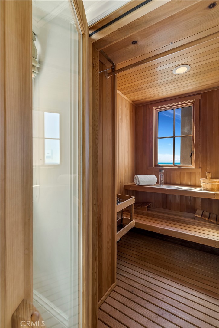 Emerald Bay (EB) - Residential