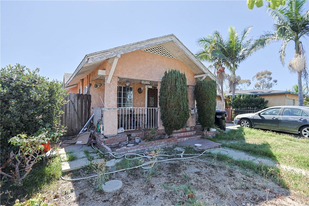 5018 W 111th Place