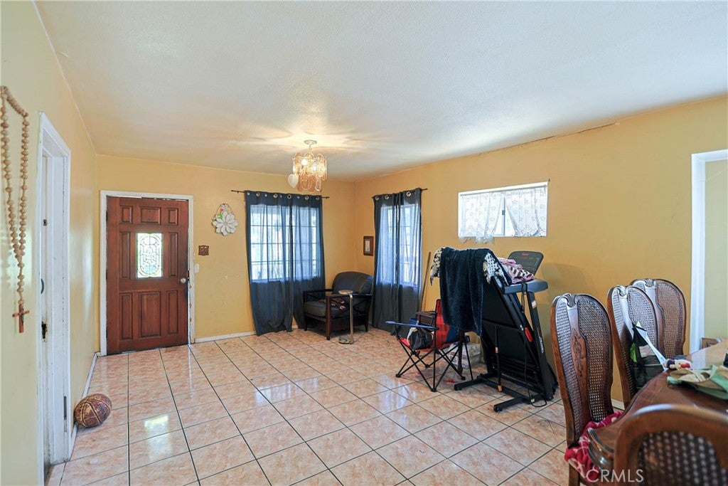 5018 W 111th Place