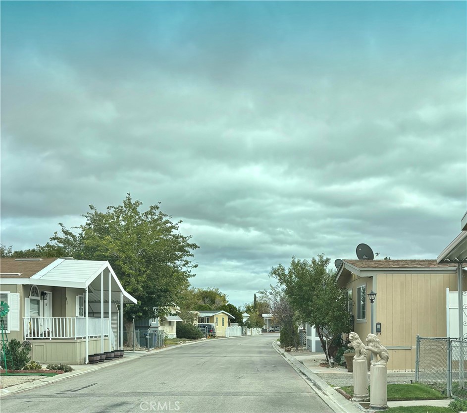 1301 E Avenue I 34