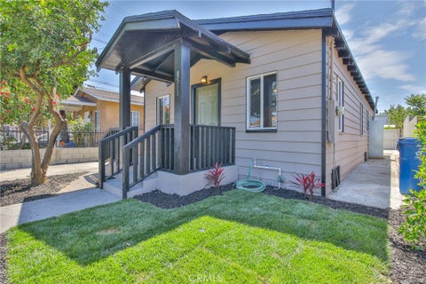 Photo of 8511 Maie Ave, Los Angeles, CA 90001 (MLS # DW26166391)