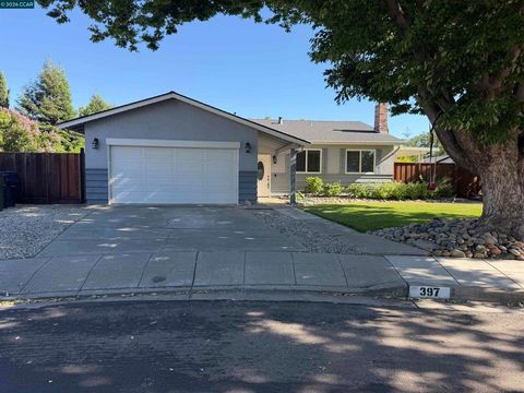Photo of 397 Ann Ct, Livermore, CA 94550 (MLS # 41136772)