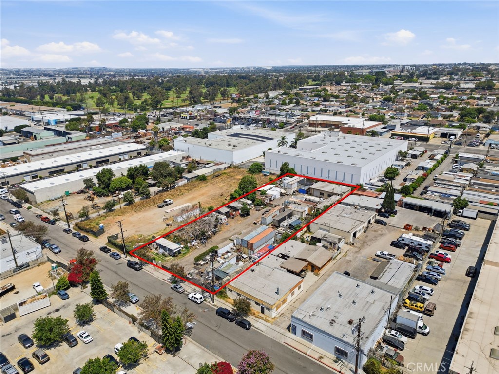 1635 W 130th