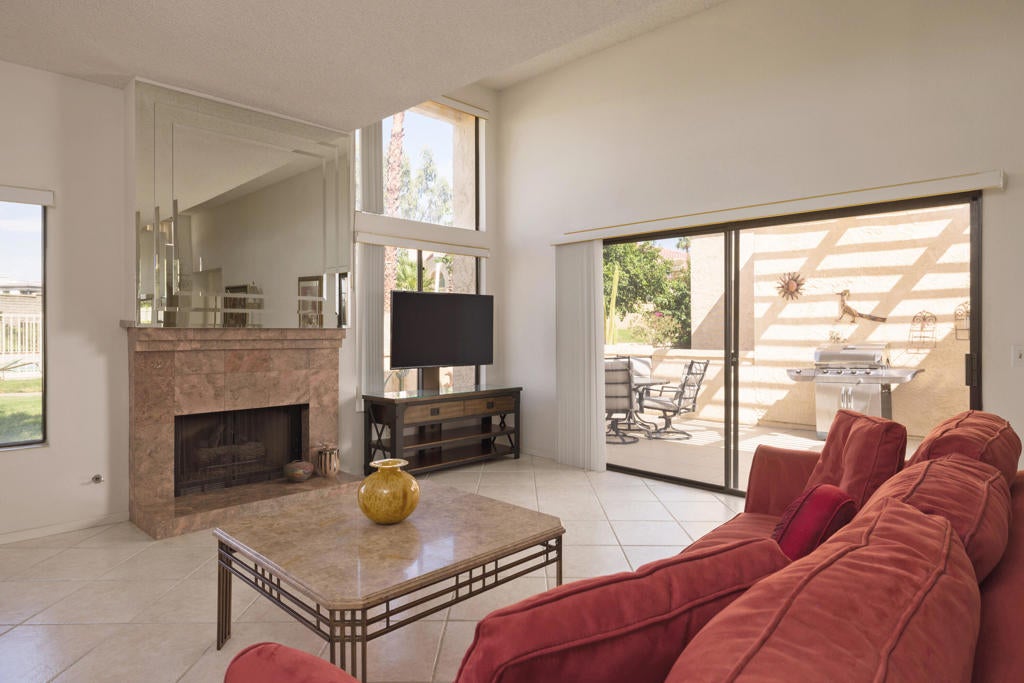 73850 Calle Bisque