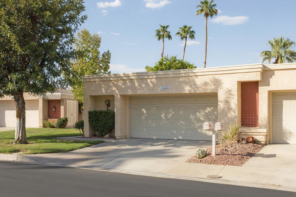 73850 Calle Bisque