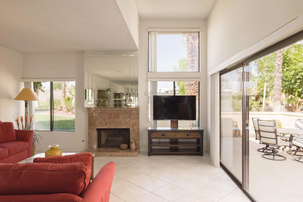 73850 Calle Bisque