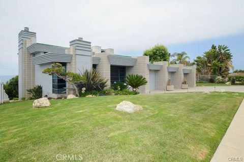 Photo of 30003 Via Victoria, Rancho Palos Verdes, CA 90275 (MLS # SB25247357) Photo of 30003 Via Victoria, Rancho Palos Verdes, CA 90275 (MLS # SB25247357)