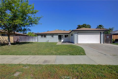 Photo of 1673 Sacramento Dr, Merced, CA 95348 (MLS # MC26064040)