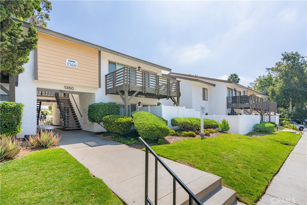 1360 W Lambert Road 101