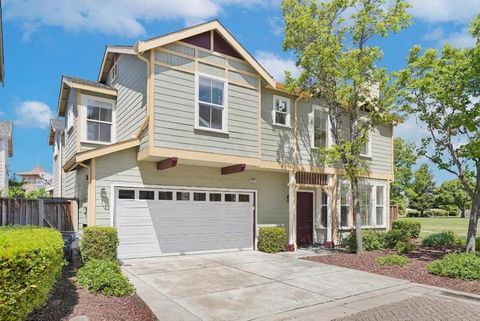 Photo of 7325 Carter Avenue, Newark, CA 94560 (MLS # ML82043115)