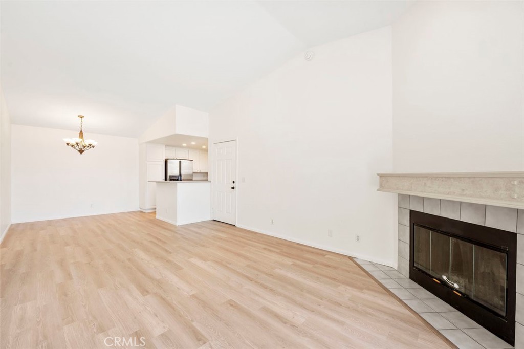 42140 Lyndie Lane 12