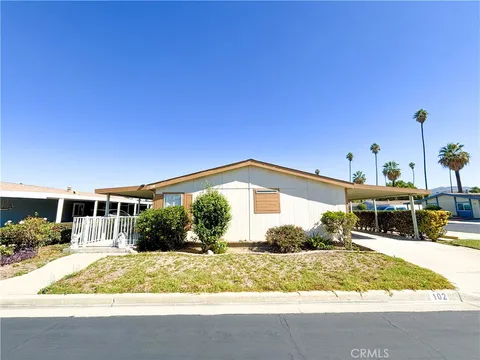 13381 Magnolia Avenue Unit 102, Corona, CA 92879 - MLS#: OC25247225