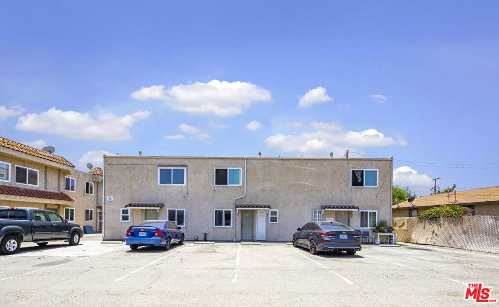 401 W Ramona Street