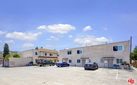 Tiny photo for 401 W Ramona Street, Ventura, CA 93001 (MLS # 26959445)