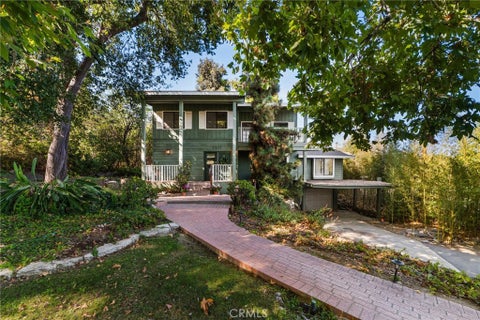 Photo of 2470 N Euclid Ave, Upland, CA 91784 (MLS # CV26177414)