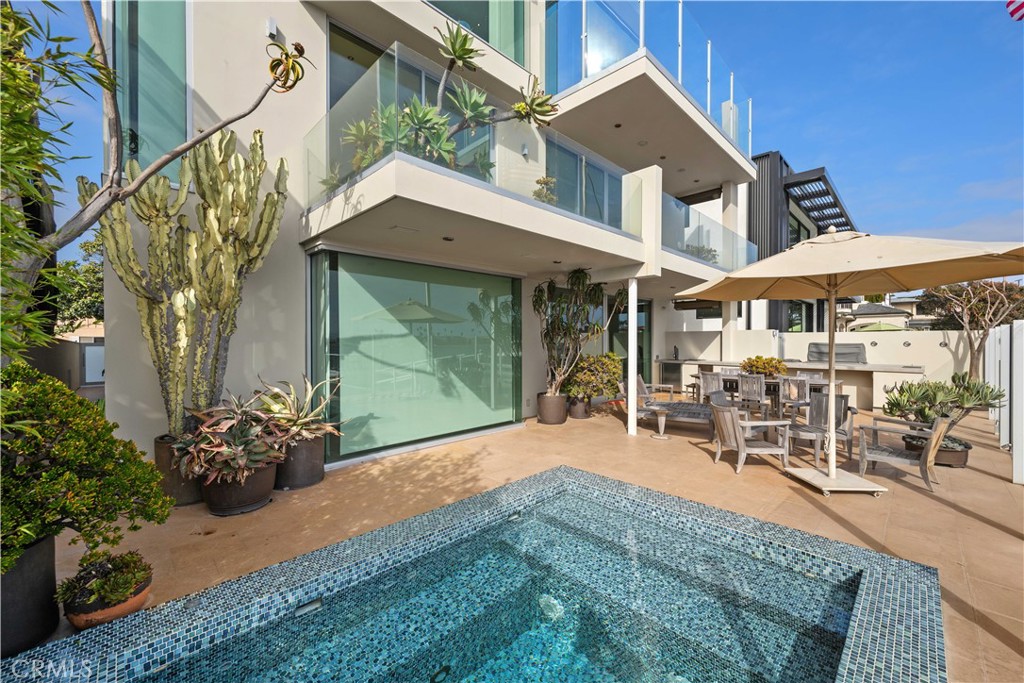 Naples (NA) - Residential