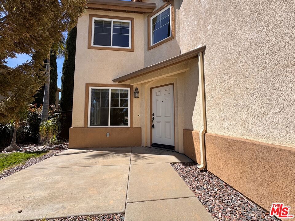 113 Gardenside Court