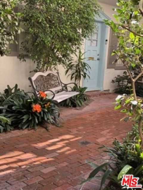 Photo of 1324 Westwood Boulevard #4, Los Angeles, CA 90024 (MLS # 26679385)